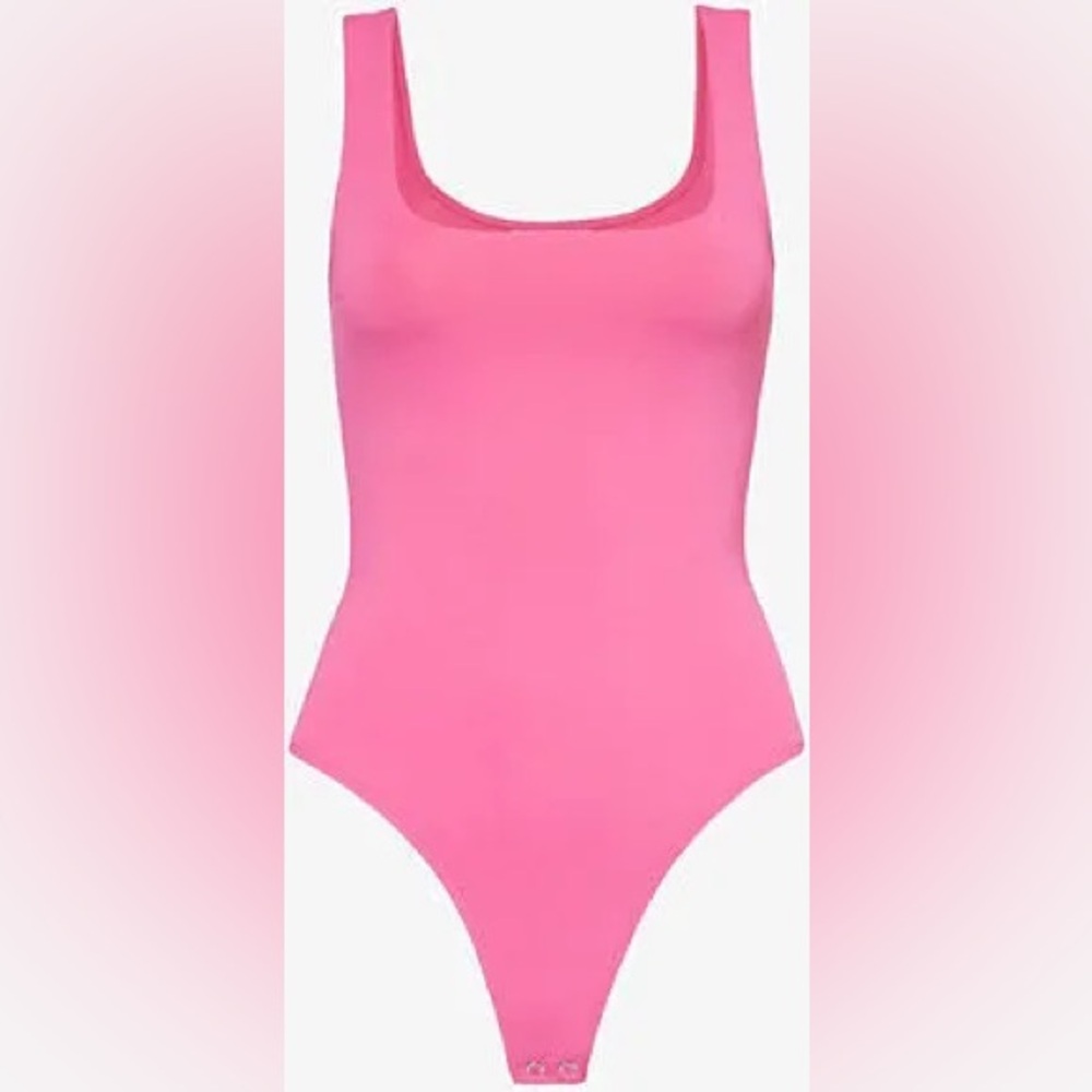 Good American Hot Pink Scuba Bodysuit